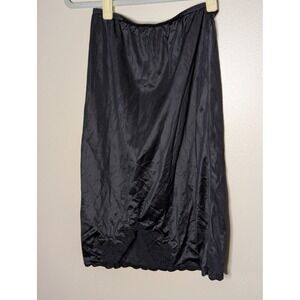 Vintage Contessa Black Nylon Half Slip Lace Trim Scalloped Hem 4546 Small